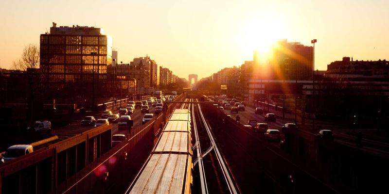 从流水线到旋律线：东莞电子音乐场景与制造业城市气质的深度共鸣